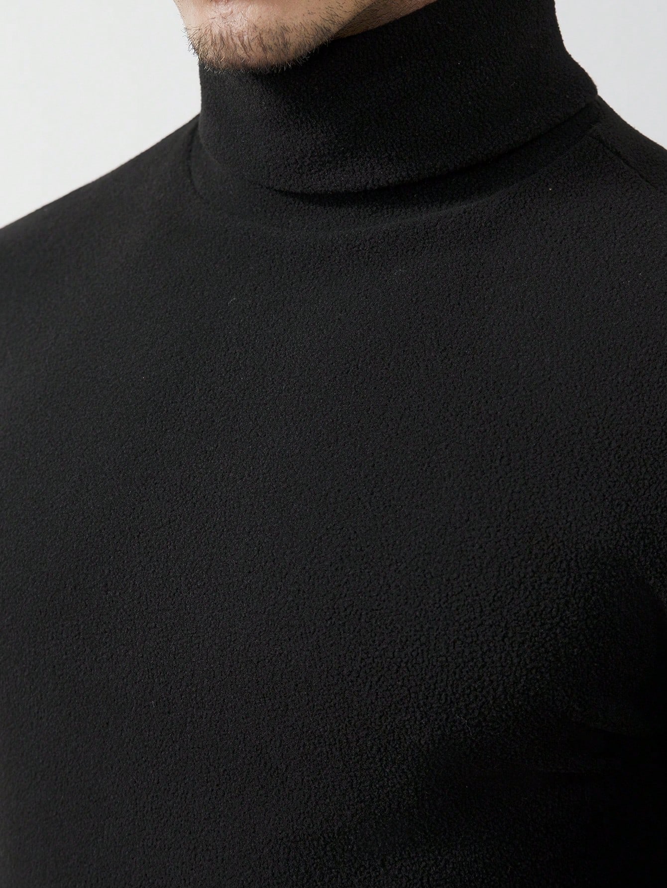 Men's Black High-Neck Long Sle - Base Layer Top reseña y precio